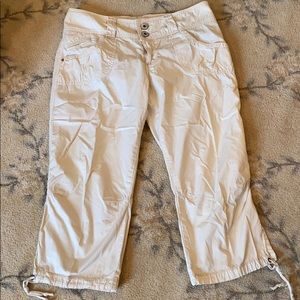 Sanctuary pants size 31 light cream/ khaki color